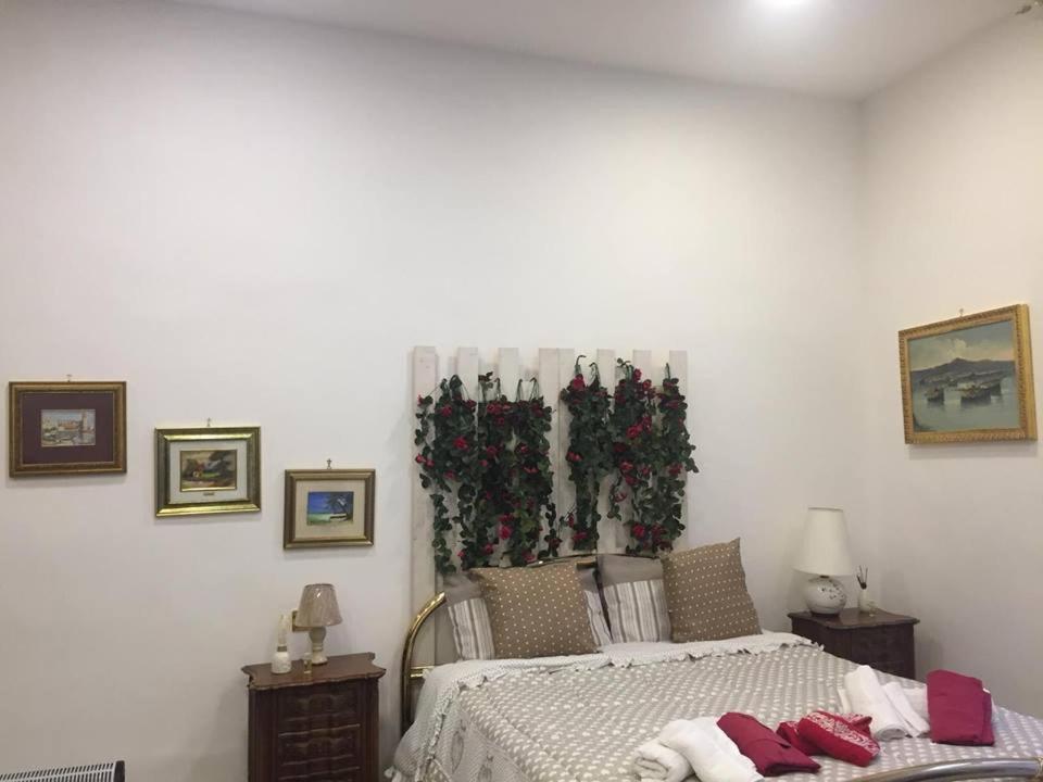 Room Don Carlo Наполи Екстериор снимка