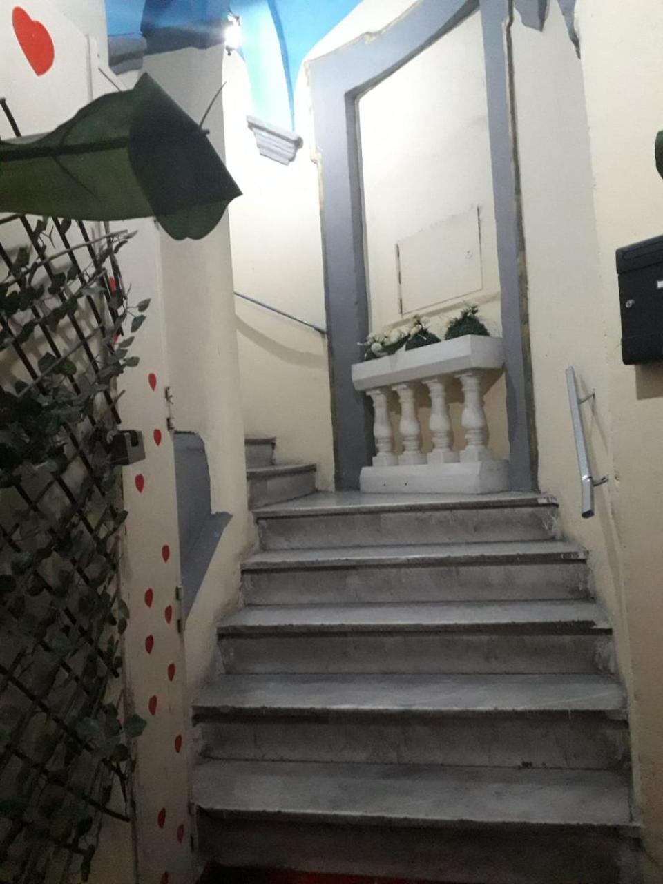 Room Don Carlo Наполи Екстериор снимка